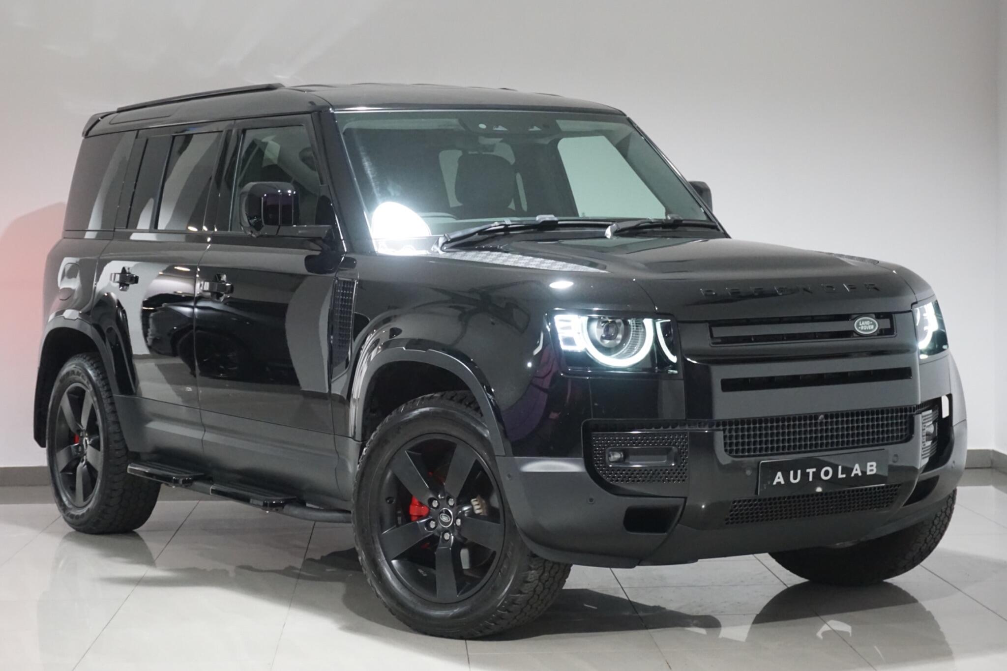 Land Rover Defender 110 3.0 D250 MHEV HSE Hard Top SUV 5dr Diesel Auto 4WD MWB Euro 6 (s/s) (250 ps)